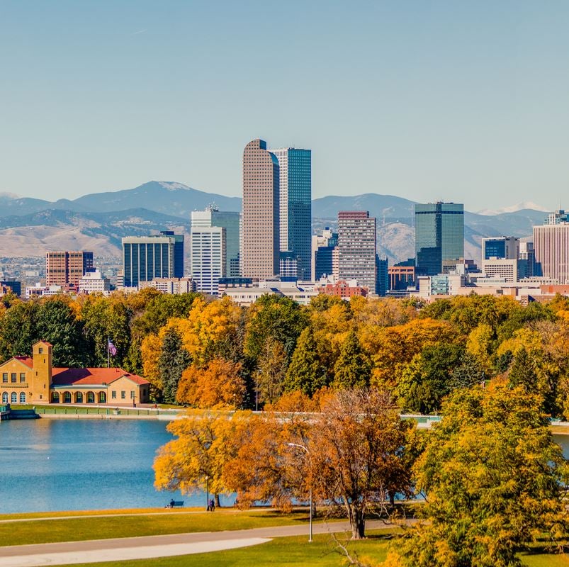 Denver colorado skyline in the fall