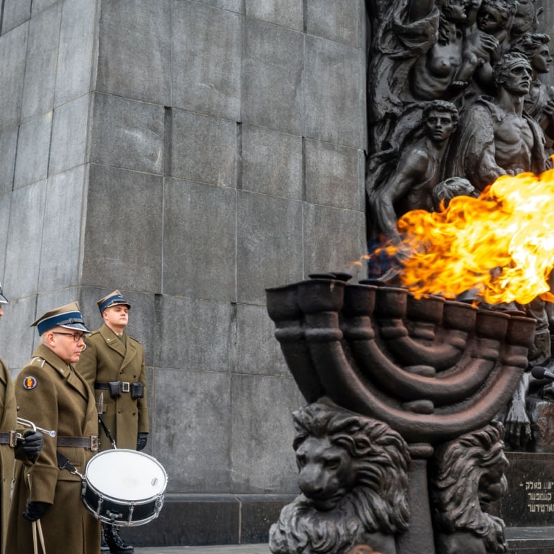  Monument to the Heroes of the Warsaw Ghetto, Warsaw, Poland