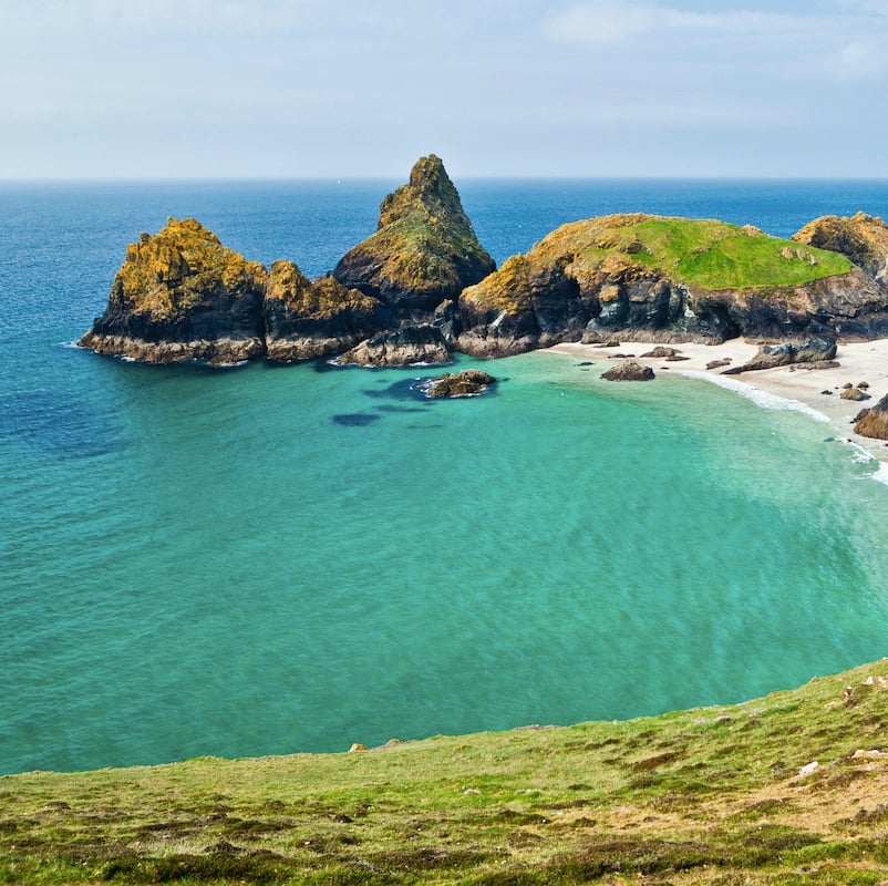 Kynance Cove beach, Lizard peninsula, South West Cornwall, UK.