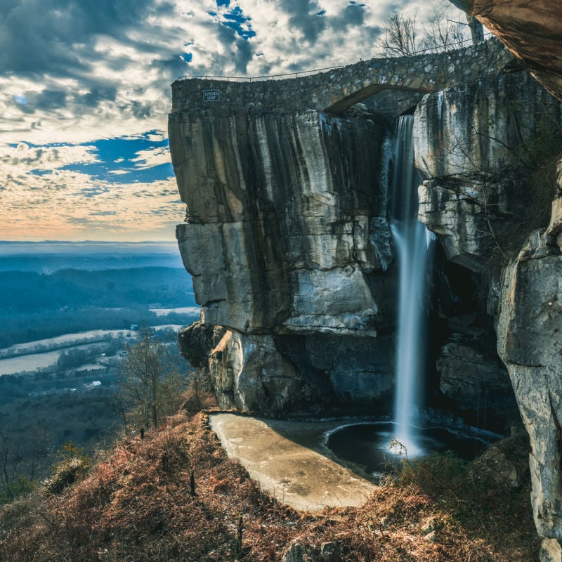 Popular Lovers Leap attraction - Chattanooga, TN