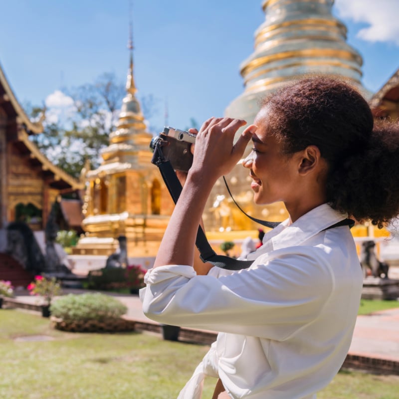 Solo female traveler in Thailand